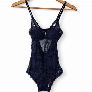 Sam Edelman Black Lace Chemise Body Suit